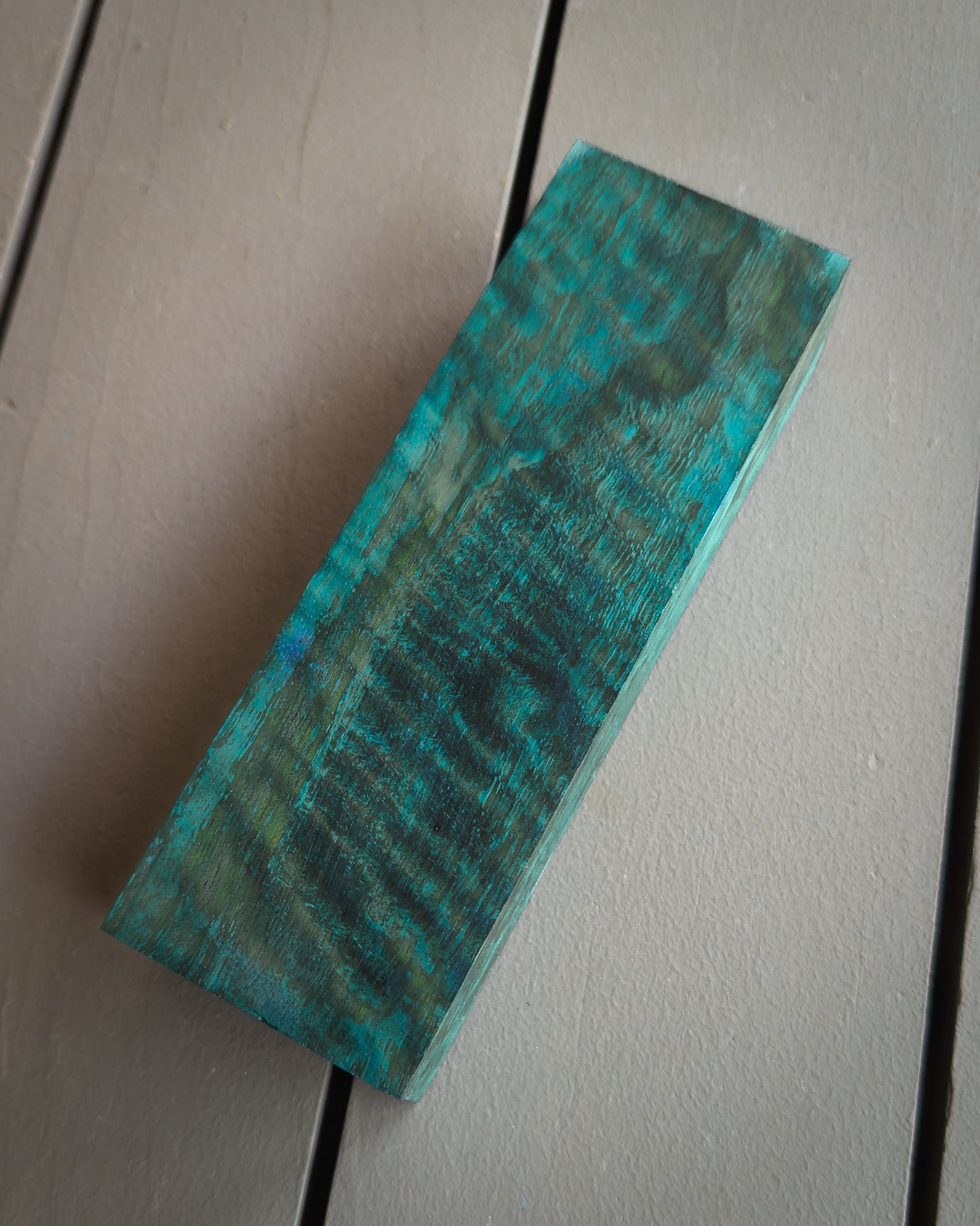 Teal Curly Mango