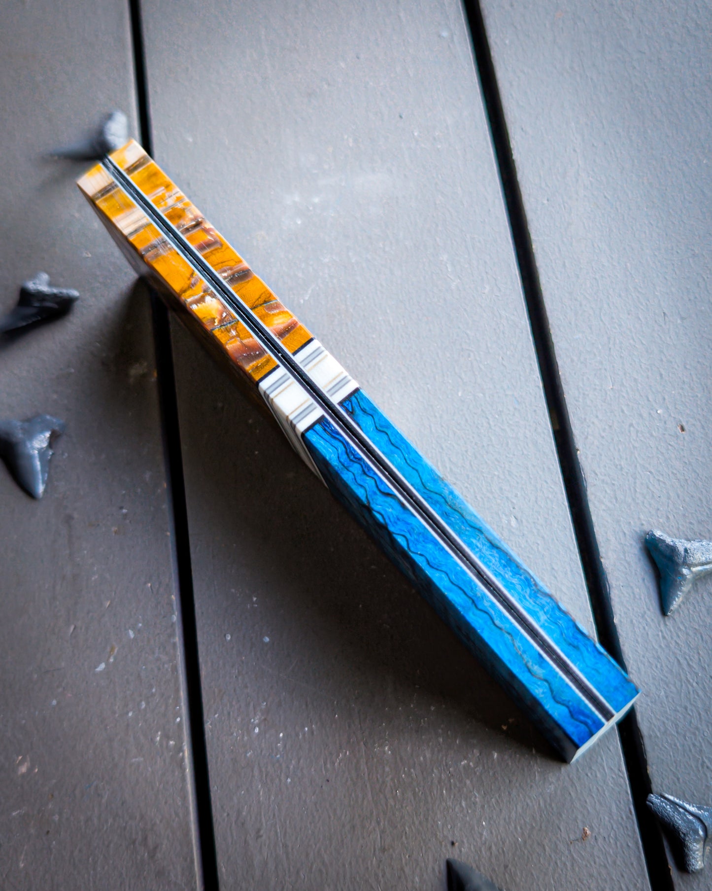 The Royal Mammoth - Segmented Knife Scales