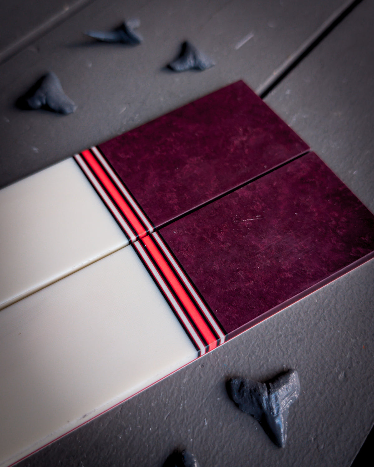 Movie Premier - Segmented Knife Scales