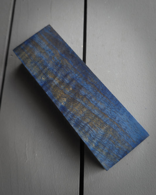Blue Curly Mango
