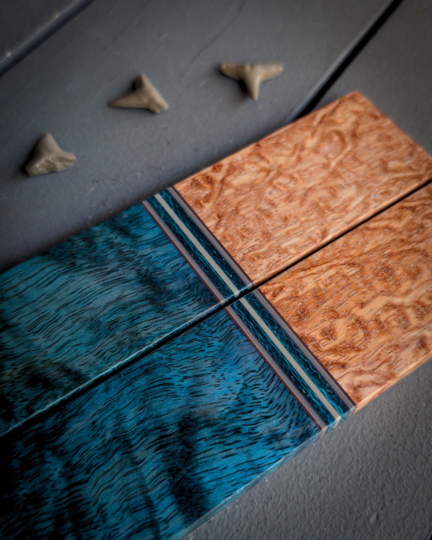 Sapphire Illusions - Combo Knife Scales