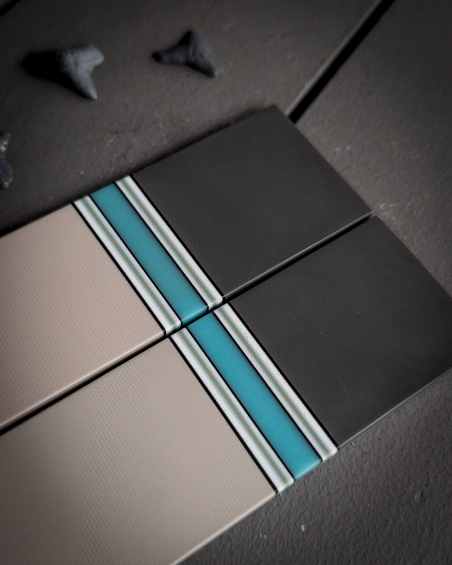 Sharky's Color Burst Scales - Turquoise Mine