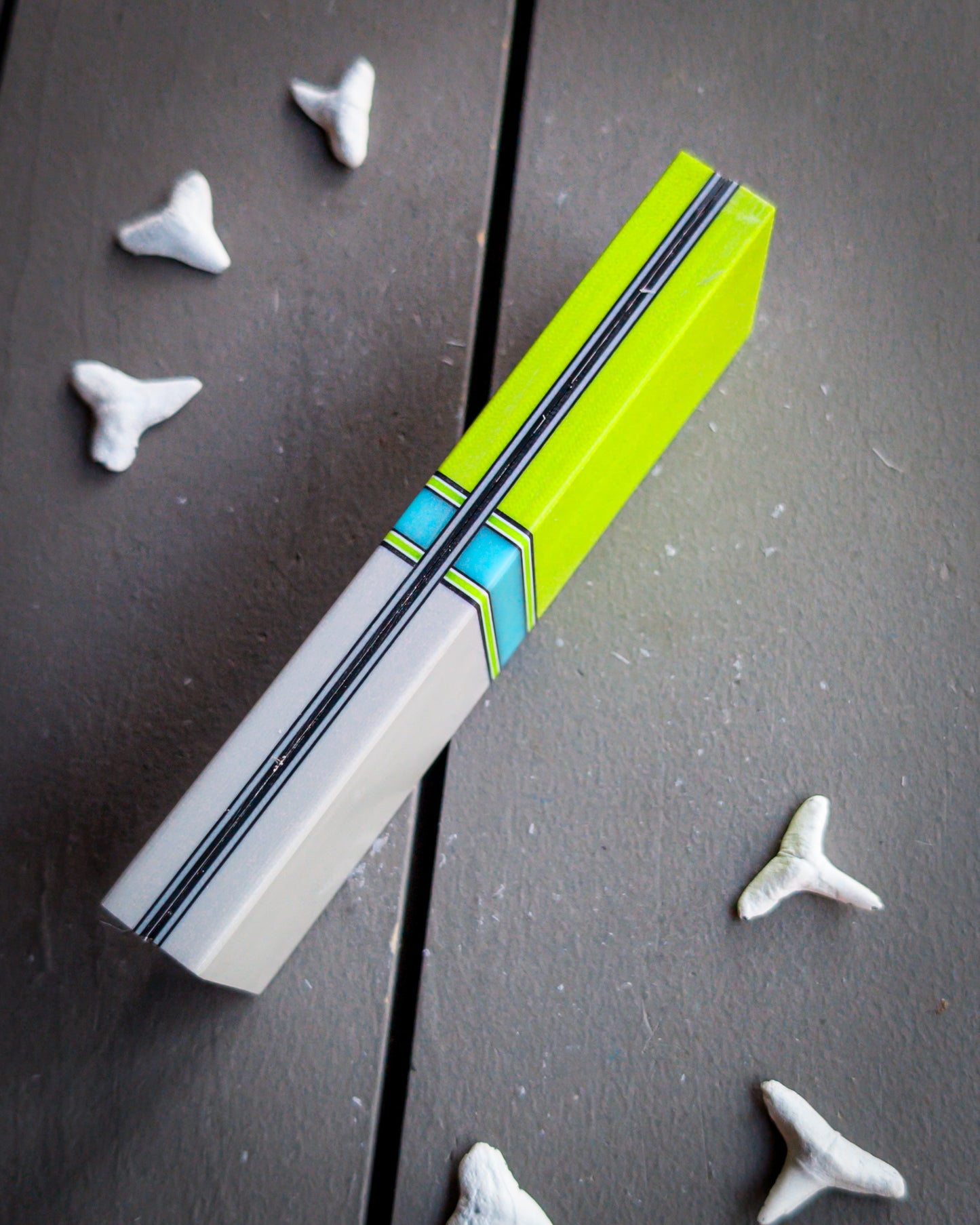 Sharky's Color Burst - Alien Invasion 1
