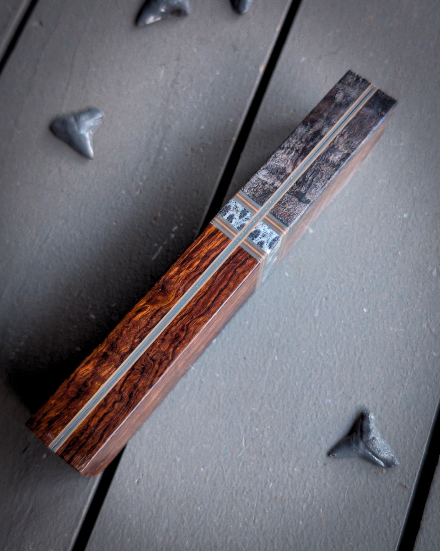The Desert Reef - Segmented Knife Scales