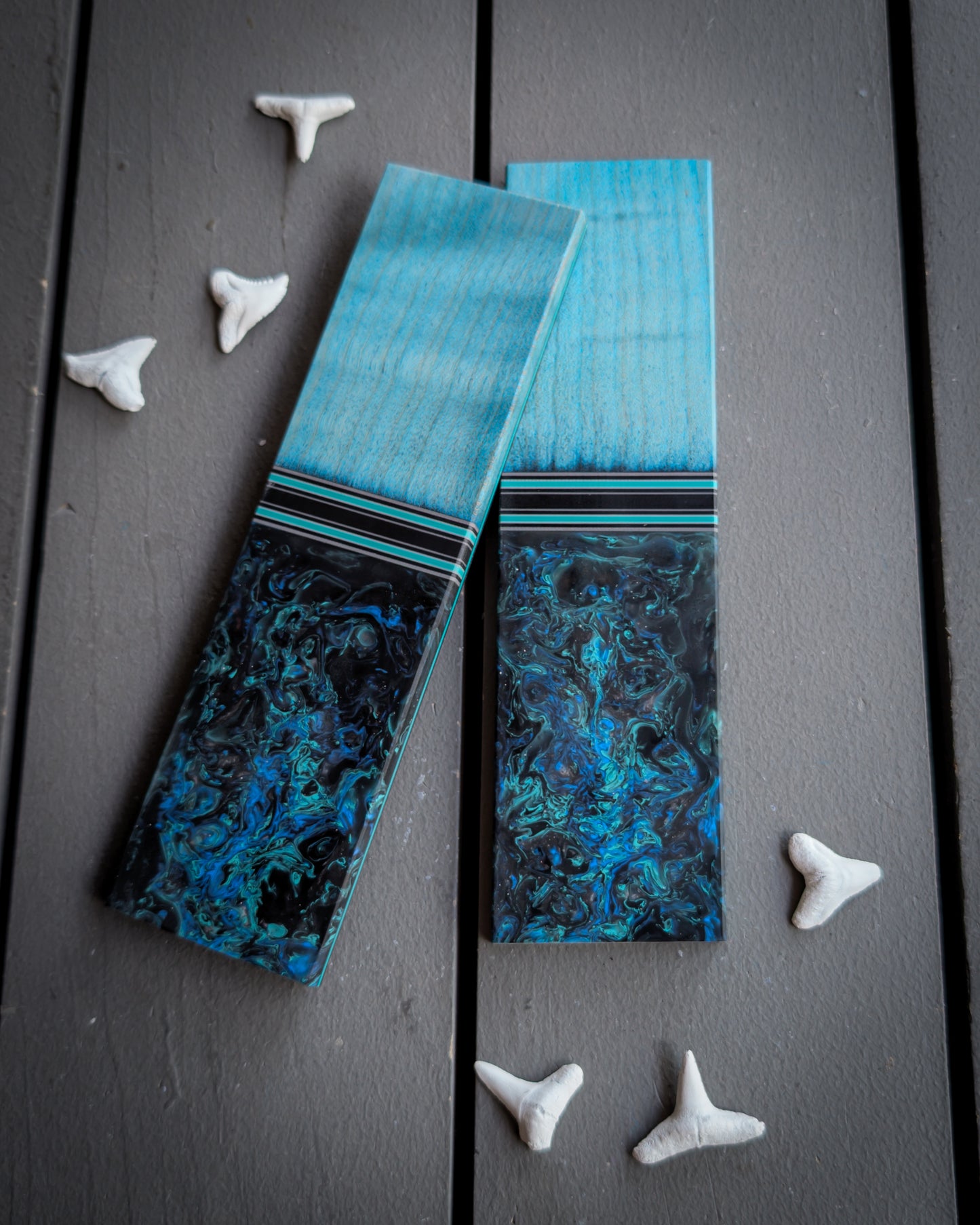 Aquamarine Nebula - Segmented Knife Scales