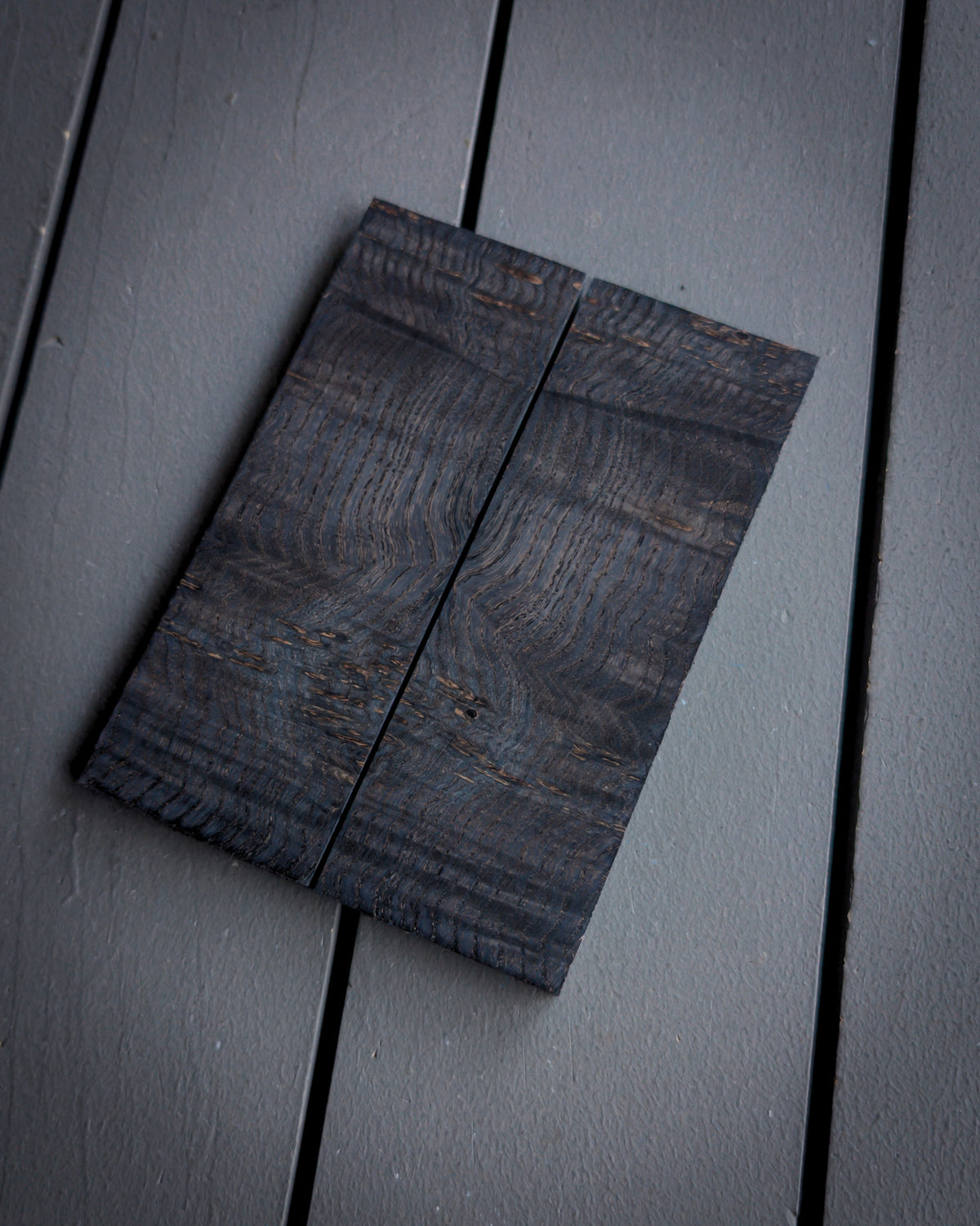 Curly Black Ash